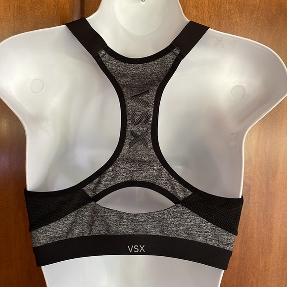 VICTORIA’S SECRET VSX SPORT Zip front sports bra, size 34B, excellent condition! - Picture 3 of 10